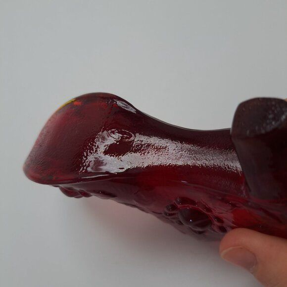 Fenton Ruby Red Glass Victorian Shoe Figurine Cabbage Rose Pattern - Picture 12 of 12